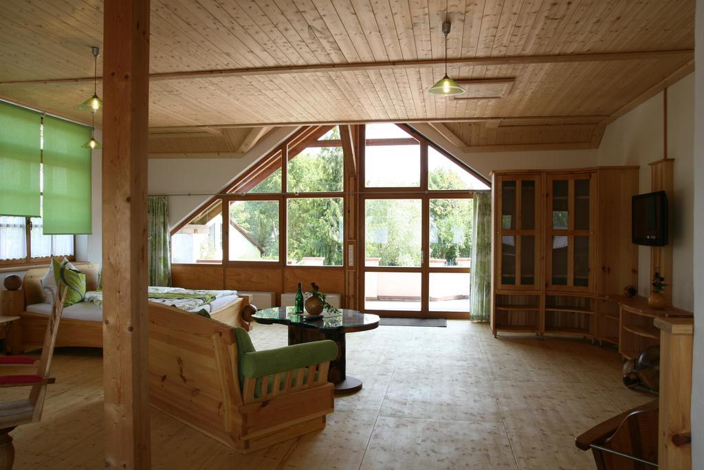 Ferienwohnung Gmeinwieser Mitterfecking ภายนอก รูปภาพ