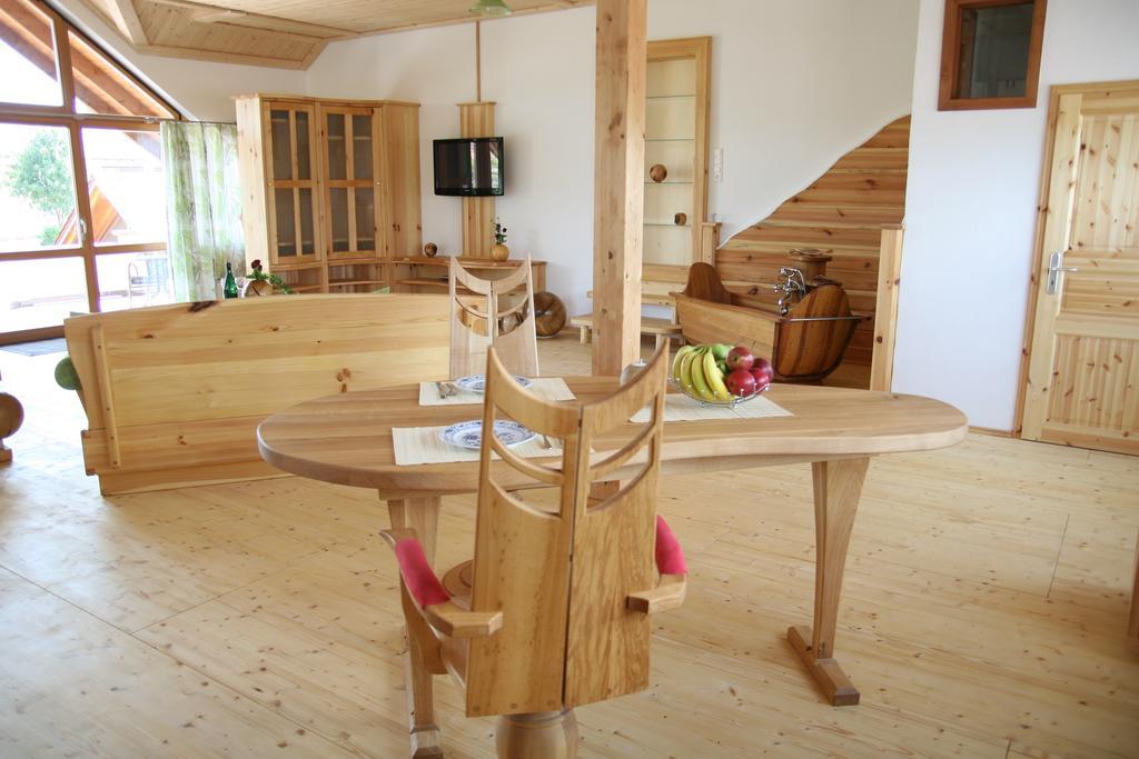 Ferienwohnung Gmeinwieser Mitterfecking ภายนอก รูปภาพ